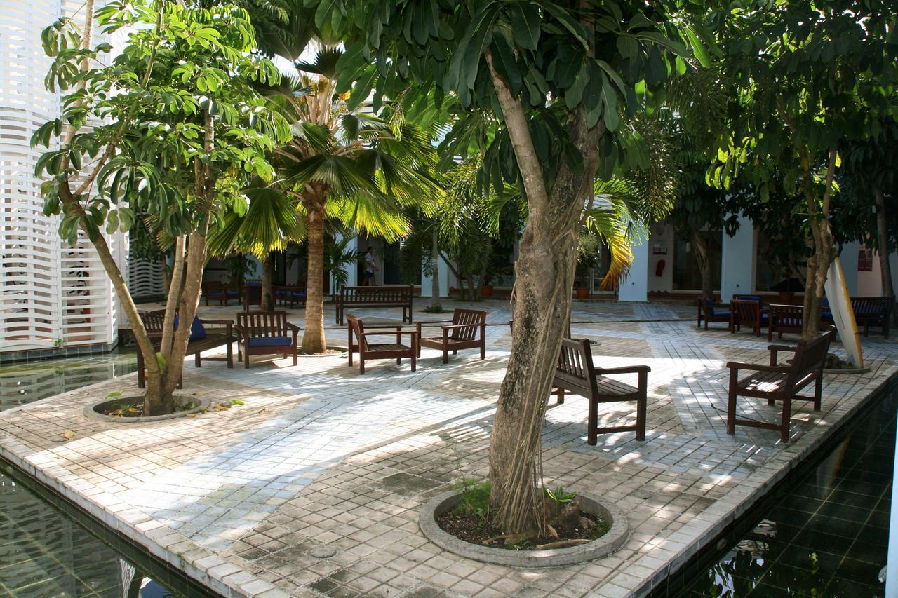 Le Manganao Aparthotel Saint-Francois  Exterior photo